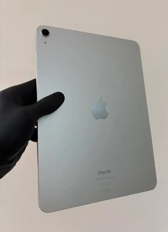 iPad Air [телефон]GB Wi-Fi — M1 Чи — Батуми — 1 350 ₾
