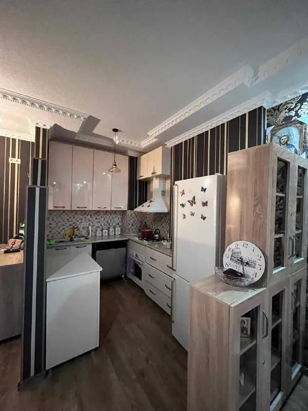 2+1 по улице Тбел Абусеридзе, 5 — Батуми — 750 $