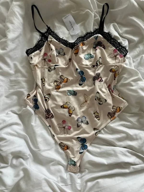 Miss Selfridge — Батуми — 20 ₾