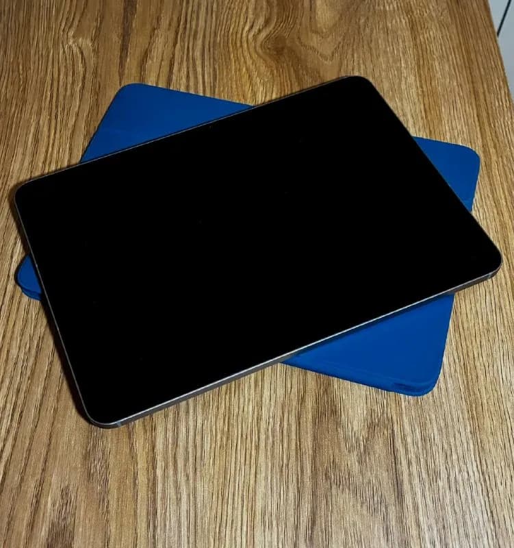 iPad Air 11 2025 M3 128gb — Батуми — 1 400 ₾