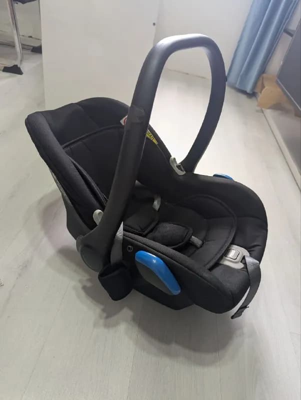Автолюлька 0-13кг — Батуми — 70 ₾