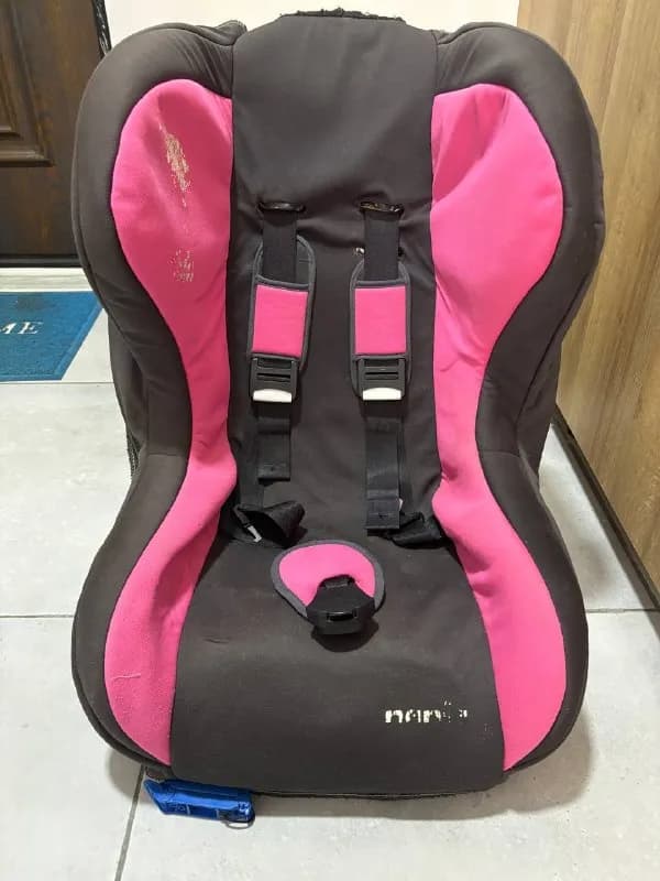 Isofix, регулируемая спинка (есть положение для сна). — Батуми — 50 ₾