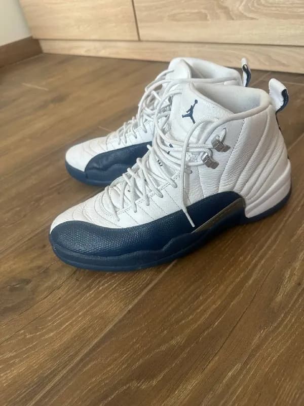 Nike air Jordan 12 в расцветке French blue. — Батуми — 350,250 ₾