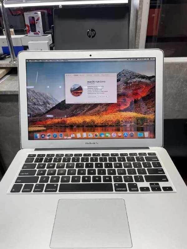 Apple MacBook Air 2014 I5 DDR3 4GB в хорошем состоянии, как на картинке: — Ереван — 120 000 ֏