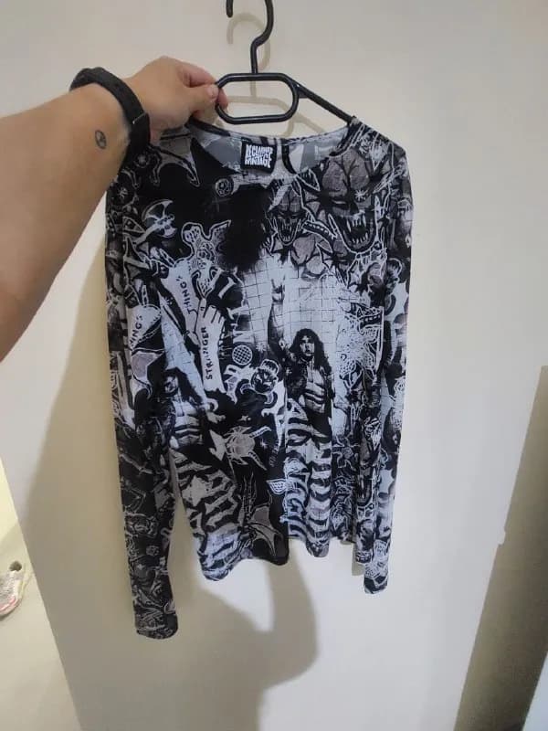 Stranger Things/"Очень странные дела», бренд Reclaimed Vintage. Сетчатая ткань, размер XL, унисекс. — Батуми — 5 ₾