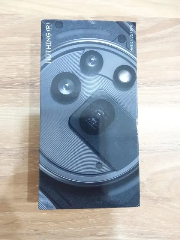Nothing Phone 3a Pro 256 Гб 5000 А 2025 год Цена 1450 лари — Батуми — 1 450 ₾