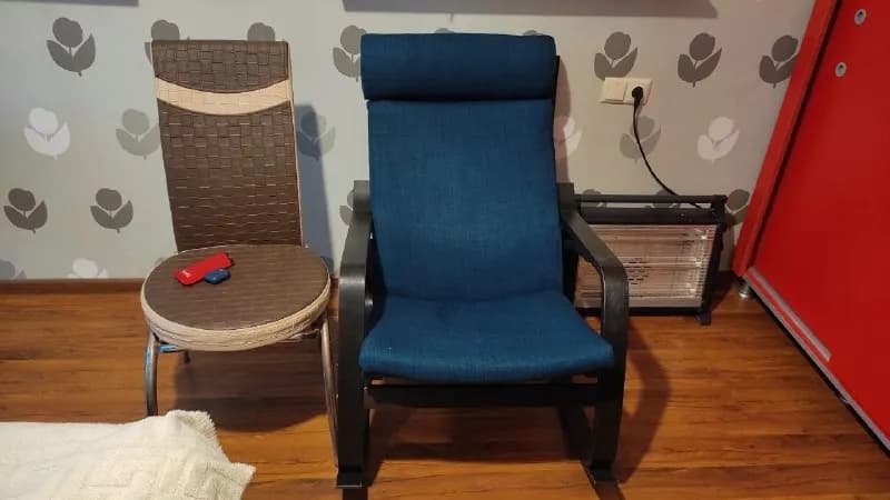 1. Кресло Икеа Поэнг (Ikea Poäng) с небольшим эффектом качания. Удобная анатомическая форма, поддержк — Батуми — 400 ₾
