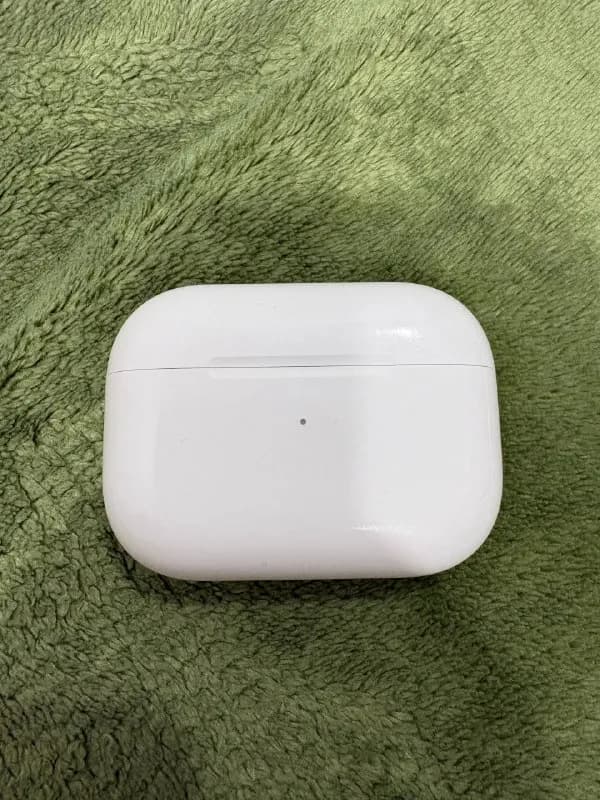 AirPods Pro 1 gen (оригинал). Цена: 65 лари за комплект. Можно и по отдельности. — Батуми — 65 ₾