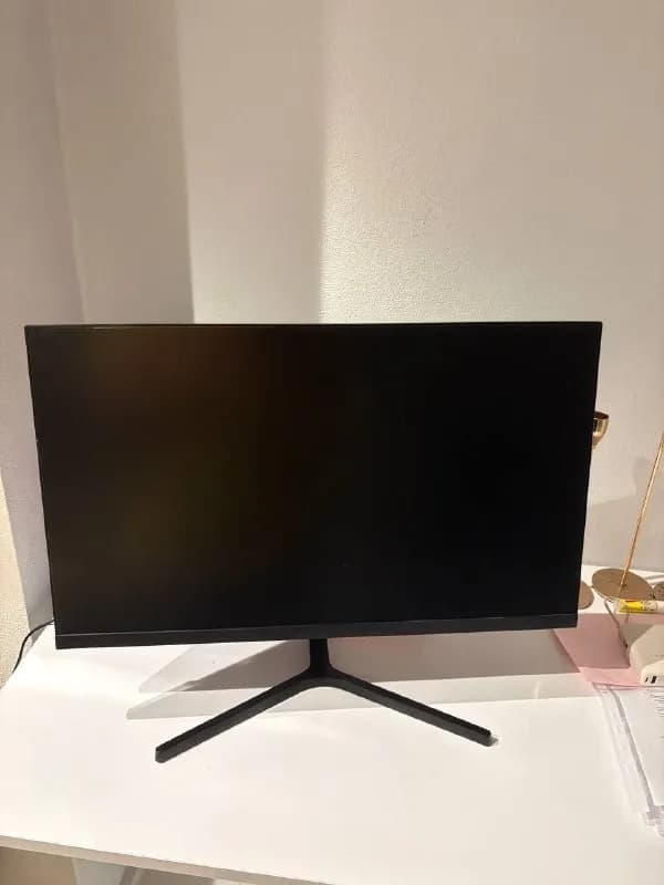 Xiaomi Mi Desktop Monitor 1 °C 23.8». — Батуми — 150 ₾