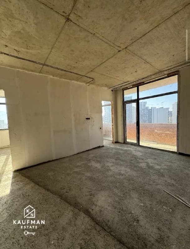 3+1 (Белый каркас) — Батуми — 100,000 $