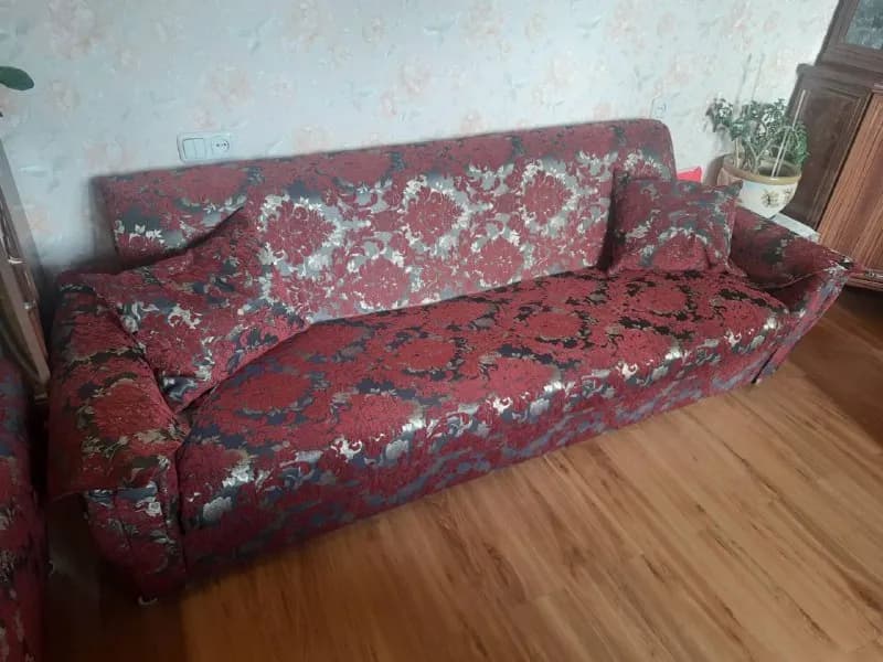 6 шт из этого материала, 45 см ×45см.Диван открывается аак книжка, место много для складывания вещей — Ереван — 80,000 ֏