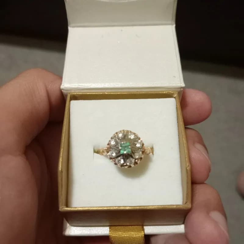 700$ — Ереван — 700 $