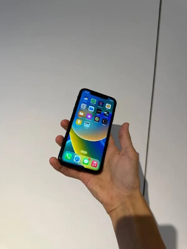 iPhone 11 Black — Батуми — 350 ₾