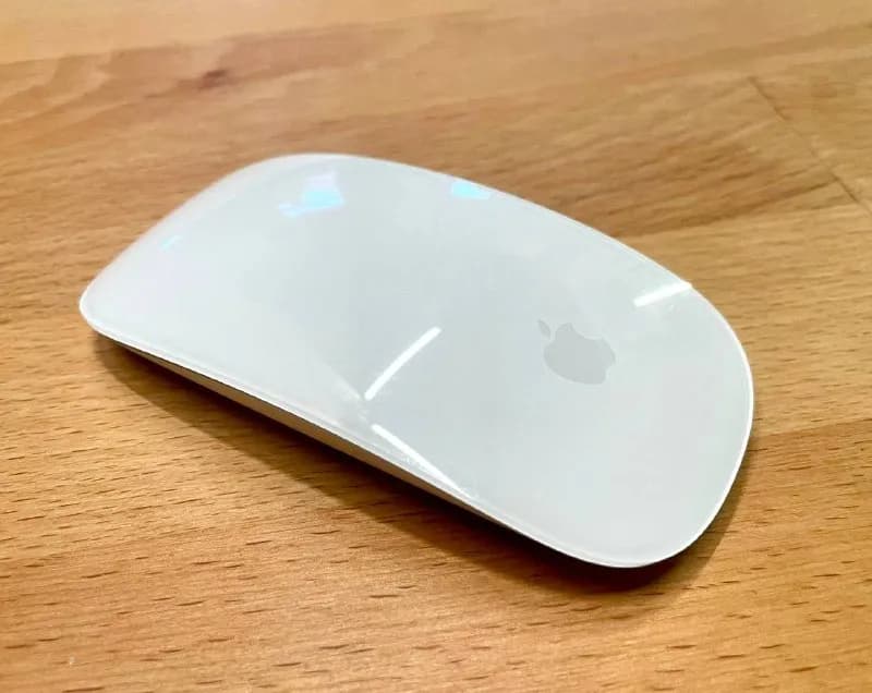 Apple Magic Mouse (USB-C, модель A3204) — Тбилиси — 180 ₾