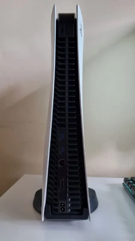 Sony PlayStation 5 с дисководом. — Ереван — 220 000 ֏