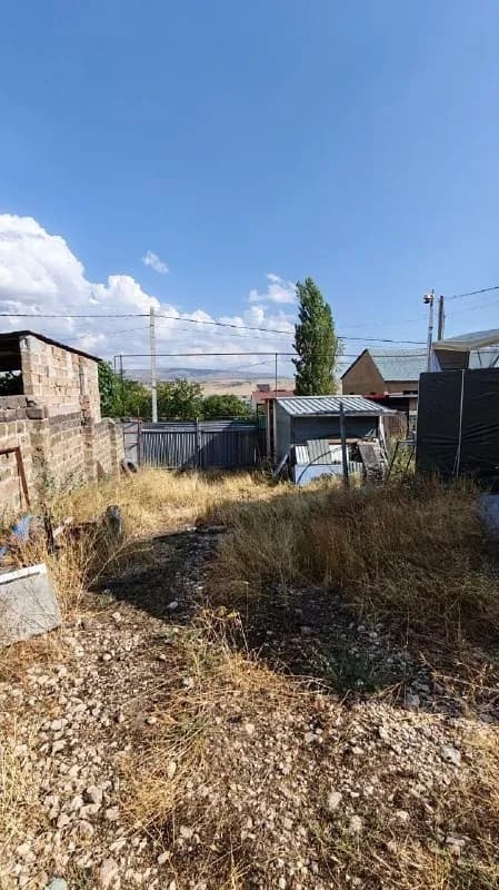580 кв. м. — Ереван — 55 000 $