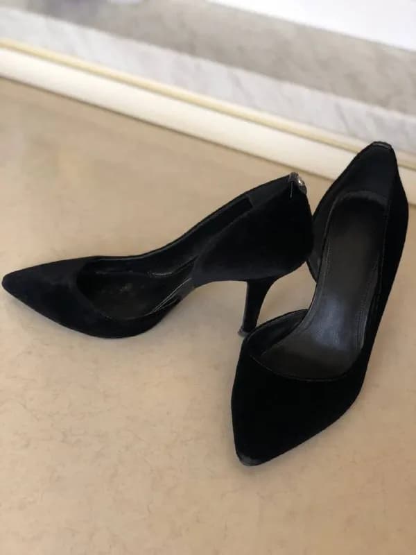 MICHAEL KORS — Ереван — 6 000 ֏