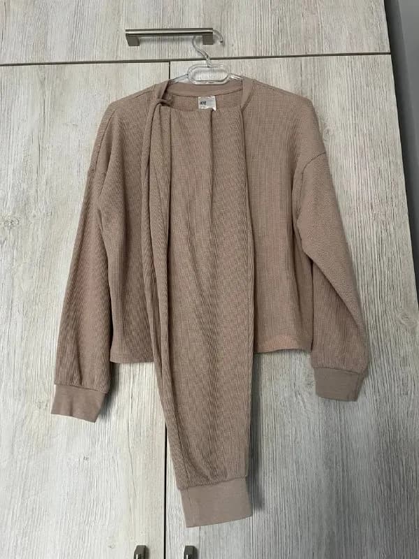 L — Батуми — 40 ₾