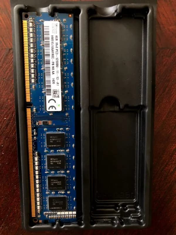 HYNIX ddr3 4gb 1шт, частота 1600MHz. — Ереван — 3500 ֏