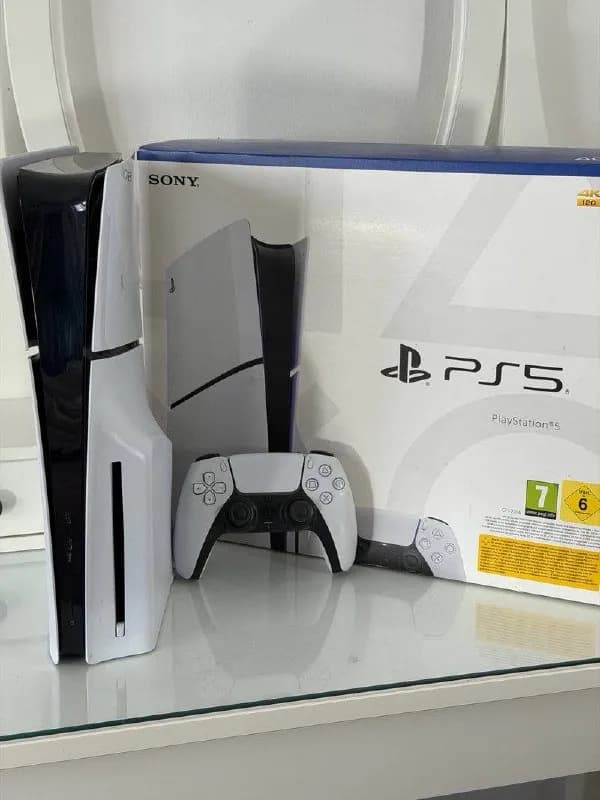 Sony PlayStation 5 Slim, 1 TB, Гарантия от магазина Zoommer — до 30.04.27 — Батуми — 1 500 ₾