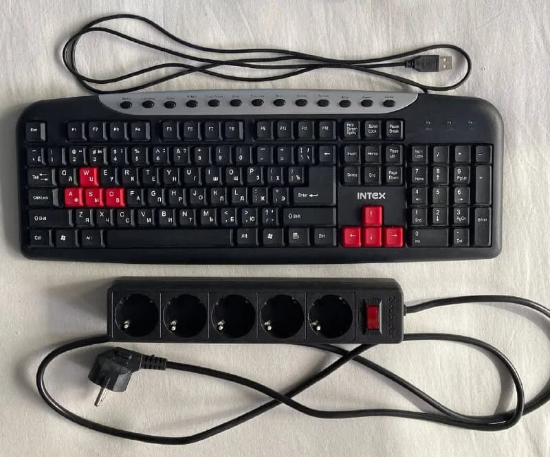 Defender 1.8 м, на 5 розеток — Батуми — 20 ₾