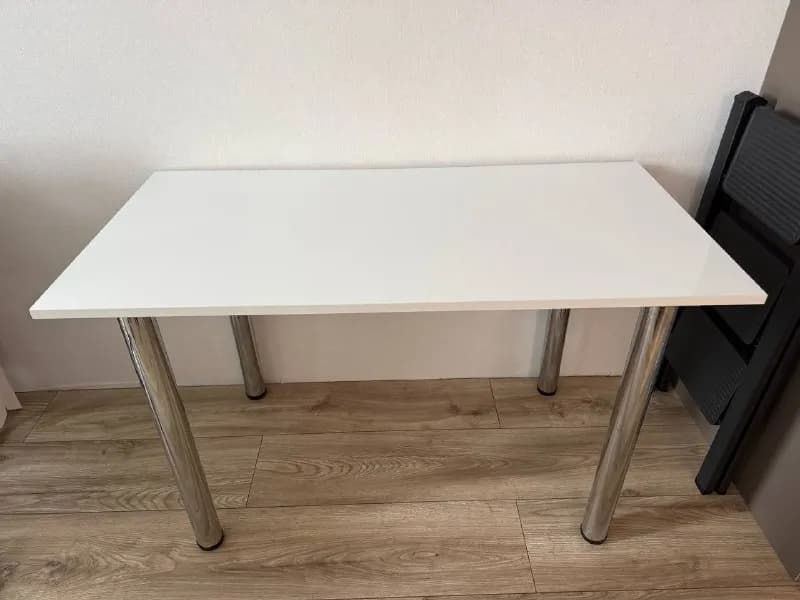 Стол 120×60 — Батуми — 70 ₾