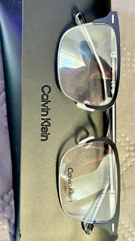 Оправы для очков Calvin Klein — оригинал, по ошибке были заказаны лишние. Новые. Офигенные. — Батуми — 200 ₾
