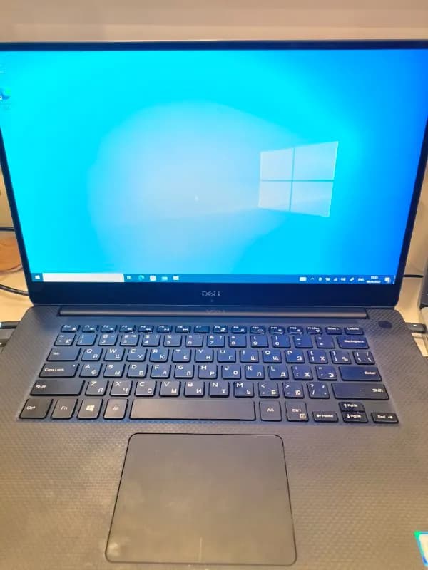 Dell XPS 9570 с производительной видеокартой GeForce GTX 1050 — Ереван — 280,000 ₽