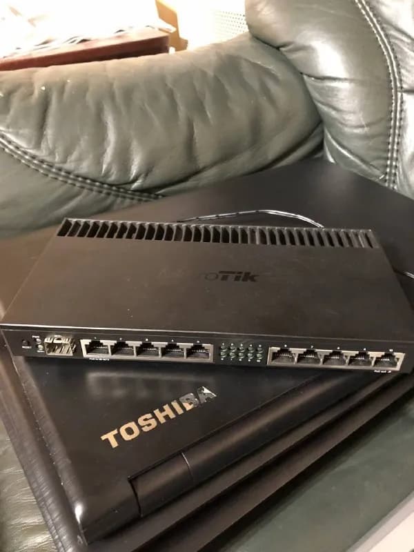 mikrotik rb4011igs+rm — Тбилиси