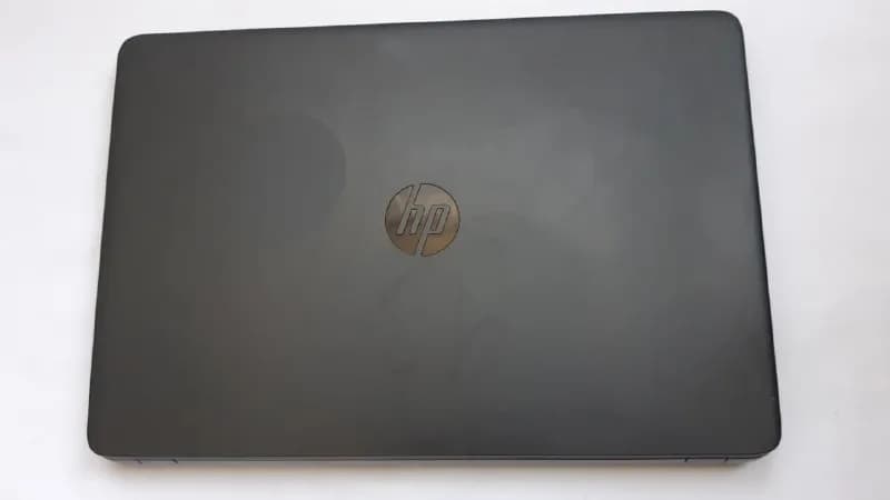 1️⃣ Ноутбук НР 455 G1 большой экран 15.6' AMD A10-5750M, Ram 4Gb, Hdd 500 Gb. Верхняя крышка потерта — Тбилиси — 200 ₾