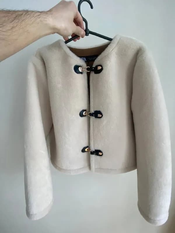 Zara размер L — 50 лари — Тбилиси — 50 ₾