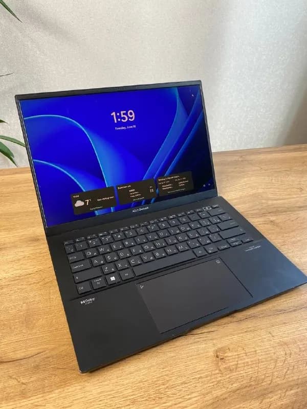 Asus Zenbook 14 (UM3402) — Тбилиси