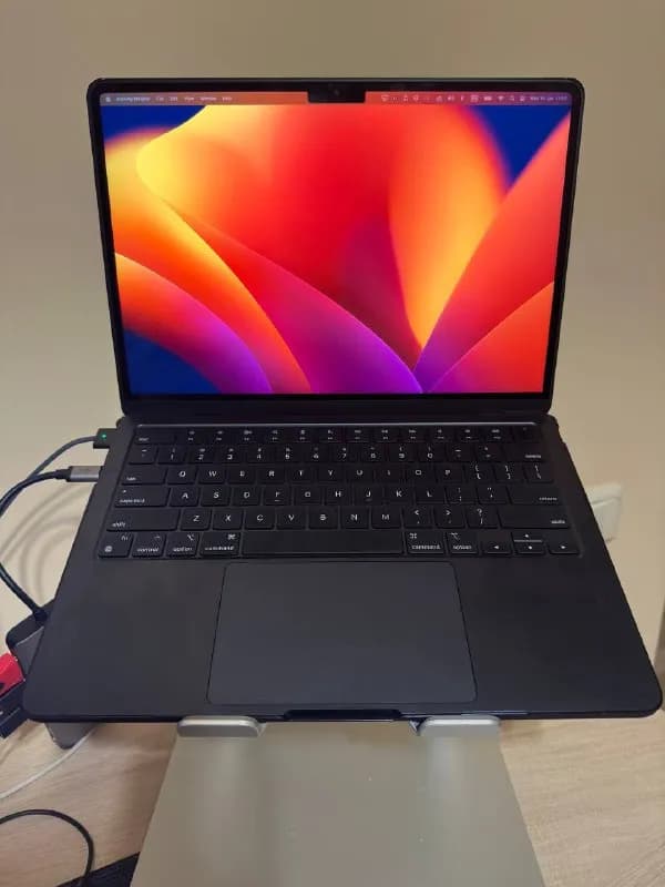 MacBook Air 13.6 Apple M2 (8 °C CPU/10C GPU), 24 ГБ, 1 ТБ, Midnight (Тёмная ночь) — Ереван — 990 000 ֏