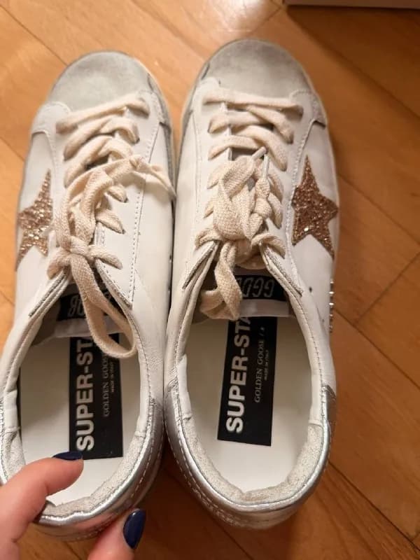 golden goose 40 р-р. Новые. Прогадала с размером. Покупались несколько дней назад в Париже (есть че — Тбилиси