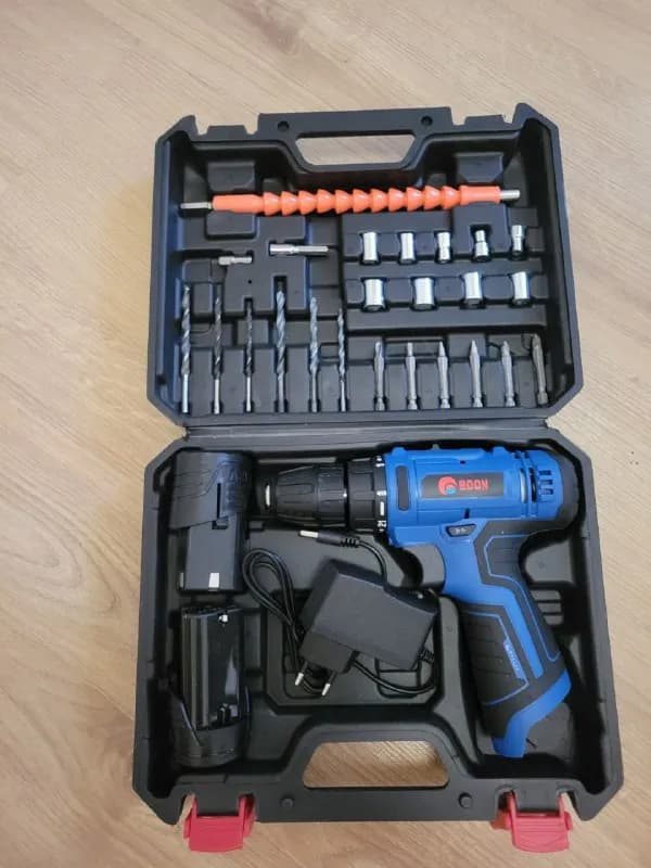 Edon LV3-1210 с набором сверл, насадок и двумя аккумуляторами — редко пользовались, 70 55 лари — Тбилиси — 7 055 ₾