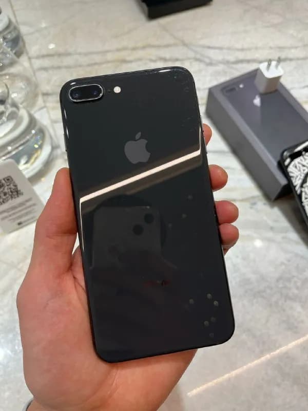 Iphone 8 plus 64GB — Ереван — 75,000 ֏