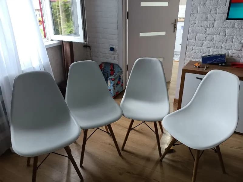 Кухонные стулья, 4 шт — Батуми — 130 ₾
