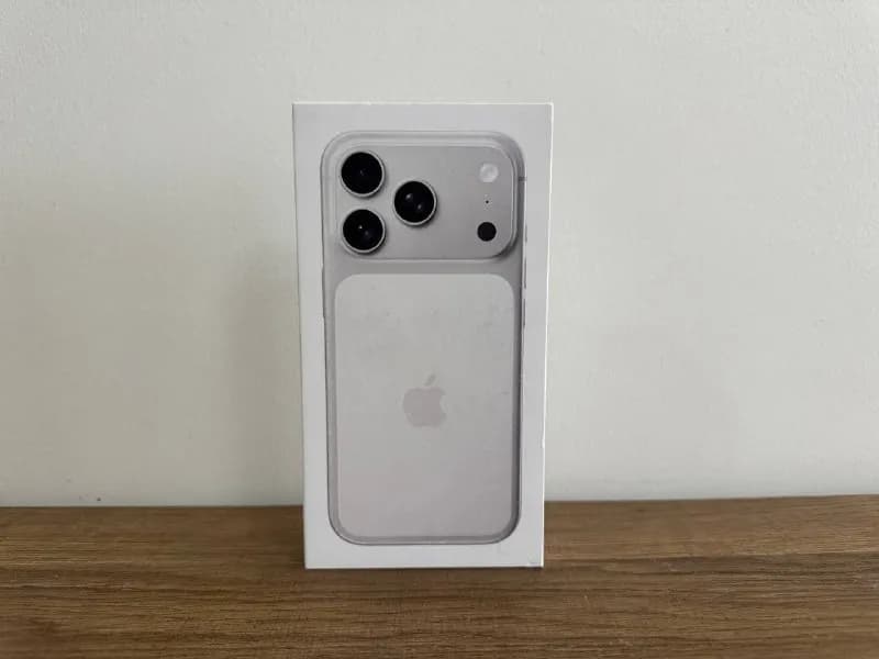 iPhone 17 Pro, Silver 256GB Новый — Батуми — 3,350 ₾