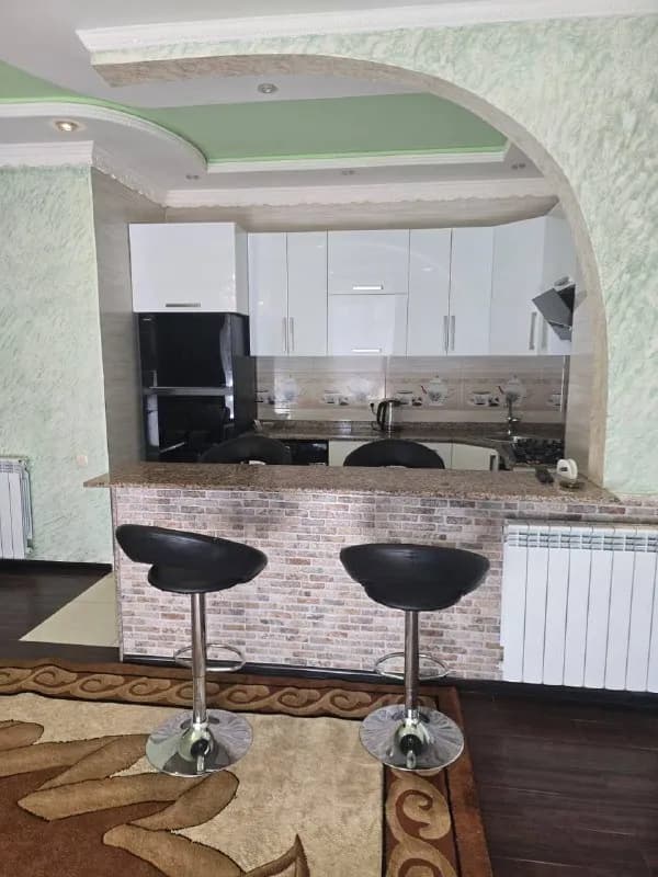3+1 по улице Ангиса, 34 — Батуми — 1 000 $