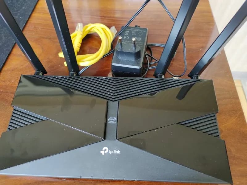 tp-link archer AX50 (EU) работает отлично 35000. — Ереван