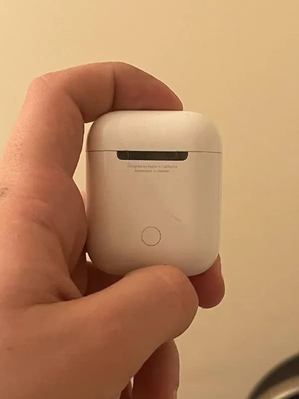 AirPods 2 — Тбилиси — 120 ₾