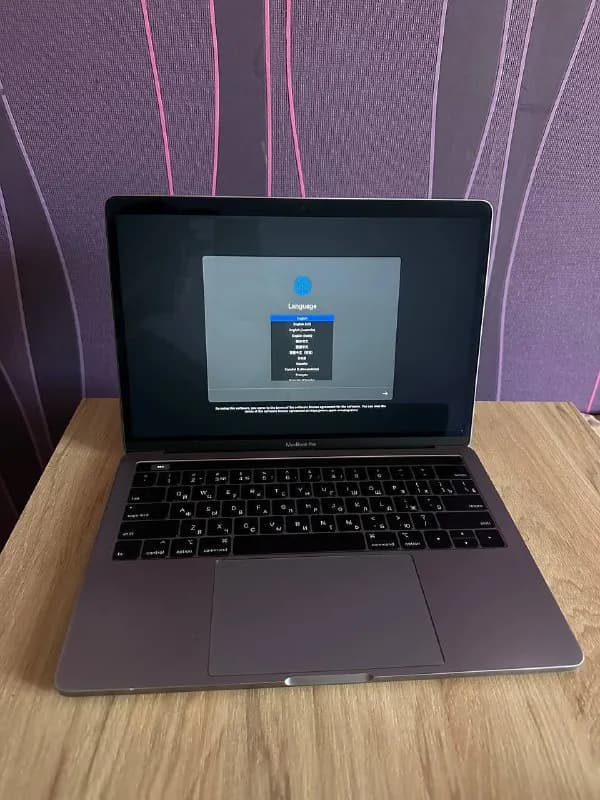 Apple MacBook Pro 13’ 2018 (4 thunderbolts/портов) — Ереван — 230,000 ֏