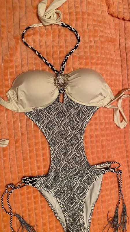 s — m, 3000 драм — Ереван — 3 000 ֏
