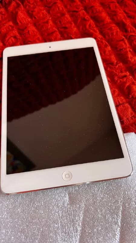 iPad mini 2 retina — Ереван