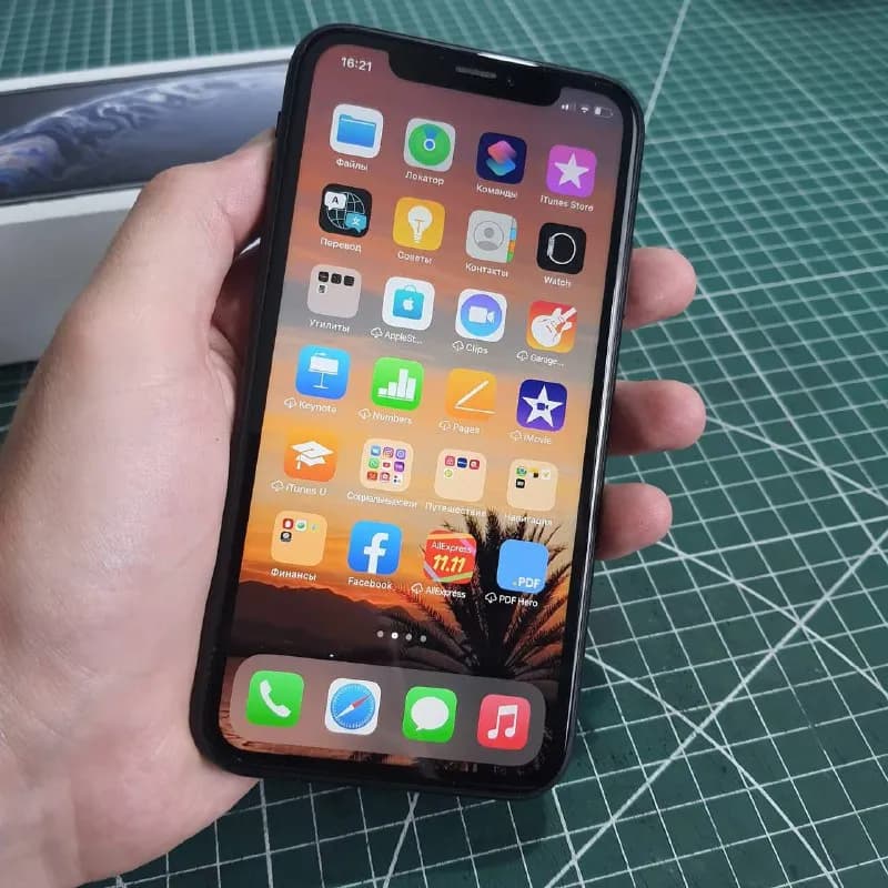 iPhone XR 64 гб — Ереван — 75 000 ֏