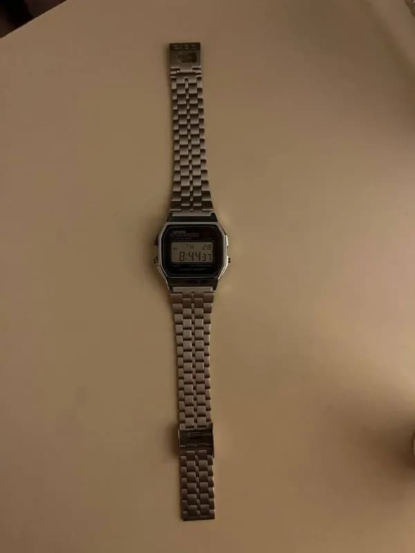 Casio. Покупала здесь, в магазине «TIME». В идеальном состоянии — Тбилиси — 70 ₾