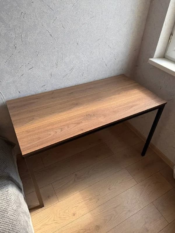Стол 120×60 см — Тбилиси — 100 ₾