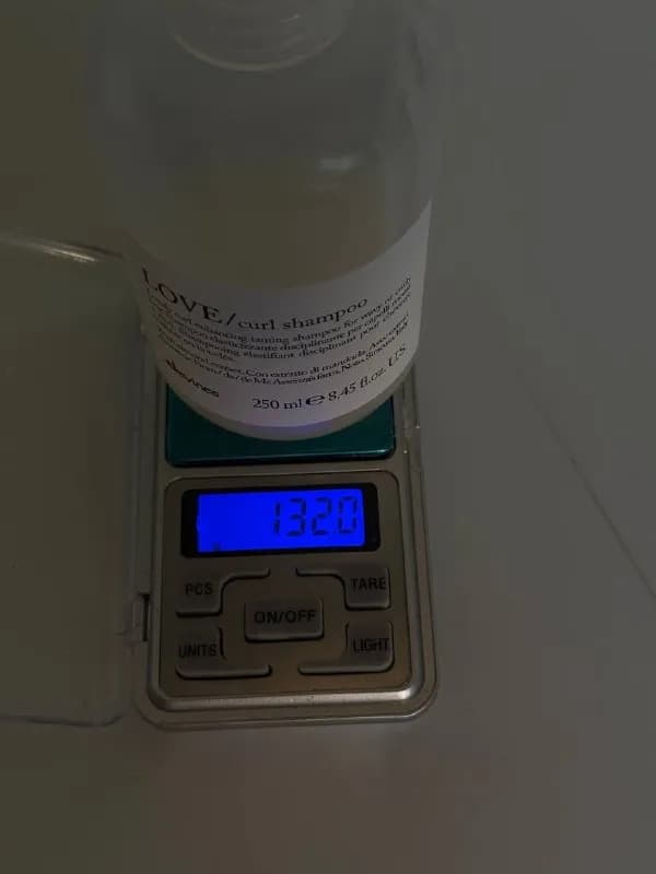 Davines Love (~40% банки) и маски Davines Love (почти закончилась, осталось около 10%) — Тбилиси — 50 ₾