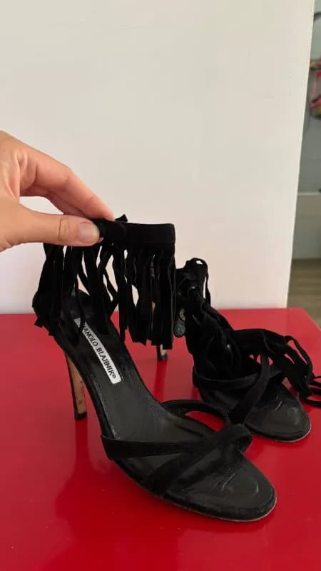 Manolo Blahnik — Тбилиси — 90 ₾
