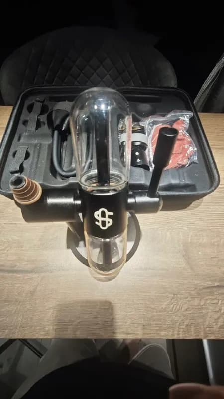 stundenglass gravity bong, б/у, есть дефект одной из колб, на работоспособность не влияет, полный ко — Батуми — 250 ₾